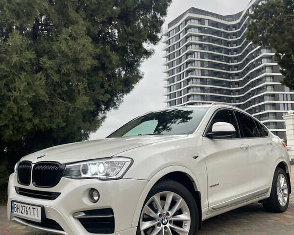 Белый БМВ Х4, объемом двигателя 2 л и пробегом 202 тыс. км за 25500 $, фото 1 на Automoto.ua