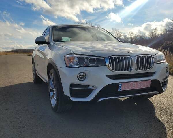 Белый БМВ Х4, объемом двигателя 2 л и пробегом 95 тыс. км за 20900 $, фото 1 на Automoto.ua
