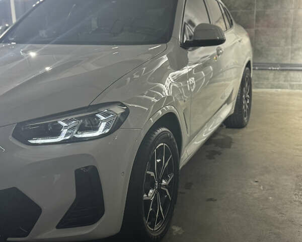 Белый БМВ Х4, объемом двигателя 2 л и пробегом 15 тыс. км за 60000 $, фото 1 на Automoto.ua
