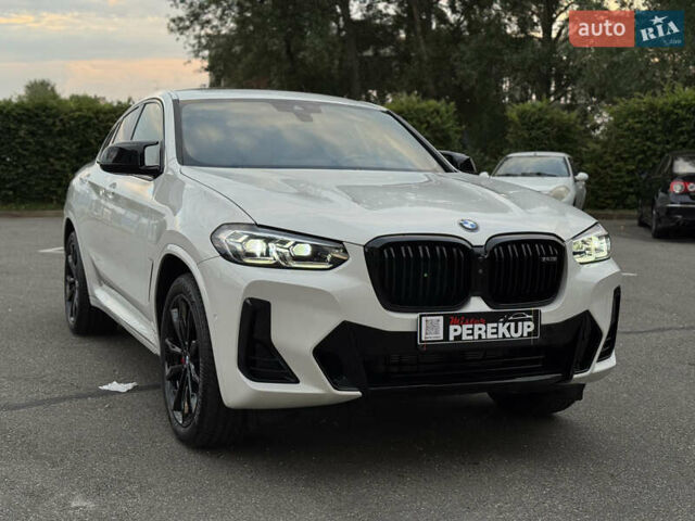 Белый БМВ Х4, объемом двигателя 3 л и пробегом 15 тыс. км за 67999 $, фото 1 на Automoto.ua