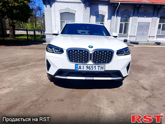 Білий БМВ Х4, об'ємом двигуна 2 л та пробігом 29 тис. км за 54000 $, фото 1 на Automoto.ua