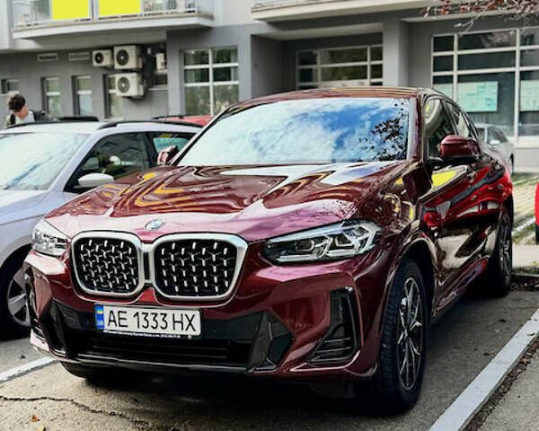 Красный БМВ Х4, объемом двигателя 2 л и пробегом 16 тыс. км за 58700 $, фото 1 на Automoto.ua