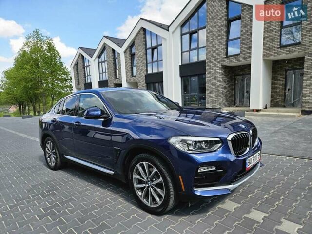 Синий БМВ Х4, объемом двигателя 2 л и пробегом 84 тыс. км за 38888 $, фото 1 на Automoto.ua