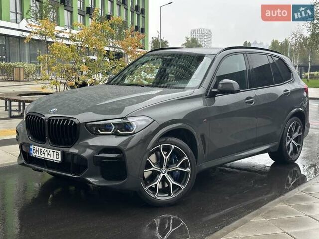 Серый БМВ Х5 М, объемом двигателя 3 л и пробегом 70 тыс. км за 95000 $, фото 1 на Automoto.ua