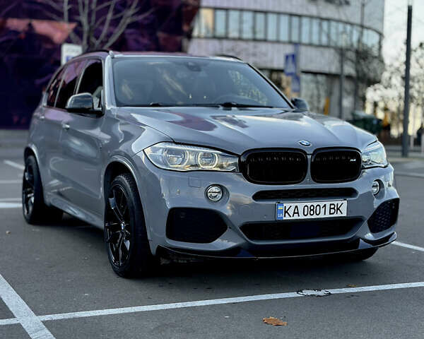 Синий БМВ Х5 М, объемом двигателя 2.99 л и пробегом 265 тыс. км за 33333 $, фото 1 на Automoto.ua