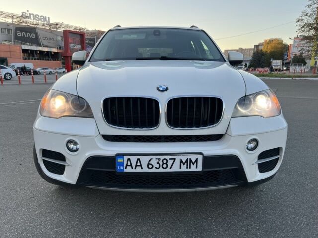 Белый БМВ Х5, объемом двигателя 0 л и пробегом 263 тыс. км за 10942 $, фото 1 на Automoto.ua