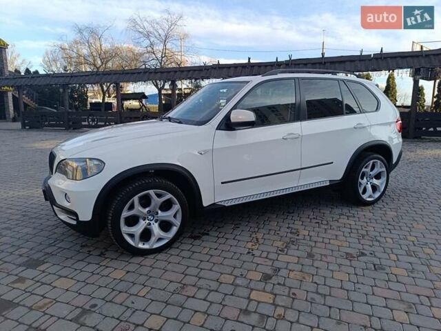 Белый БМВ Х5, объемом двигателя 3 л и пробегом 314 тыс. км за 17800 $, фото 1 на Automoto.ua