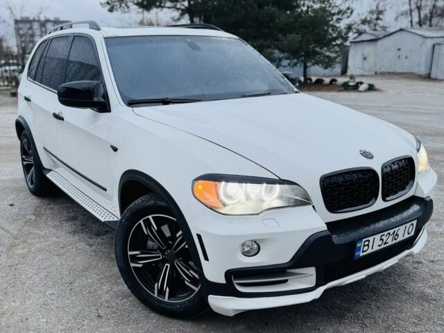 Белый БМВ Х5, объемом двигателя 4.8 л и пробегом 350 тыс. км за 13500 $, фото 1 на Automoto.ua
