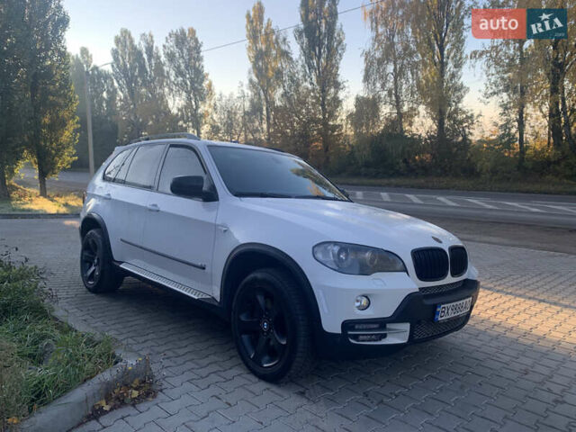Белый БМВ Х5, объемом двигателя 4.8 л и пробегом 269 тыс. км за 10999 $, фото 1 на Automoto.ua