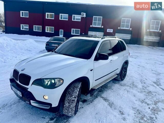 Белый БМВ Х5, объемом двигателя 3 л и пробегом 147 тыс. км за 11499 $, фото 1 на Automoto.ua