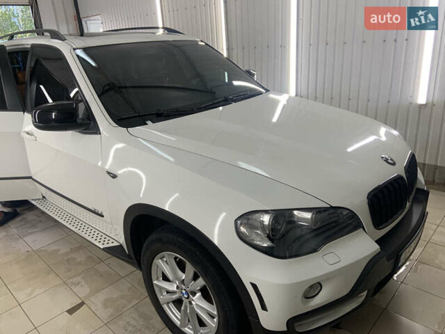 Білий БМВ Х5, об'ємом двигуна 3 л та пробігом 204 тис. км за 12000 $, фото 1 на Automoto.ua