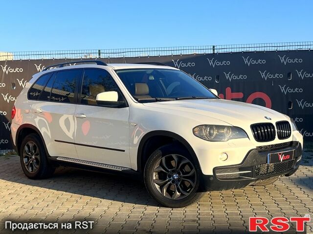 БМВ Х5 2009 в Николаеве на Automoto.ua Белый БМВ Х5, объемом двигателя 3 л и пробегом 284 тыс. км за 13499 $, фото 1 на Automoto.ua