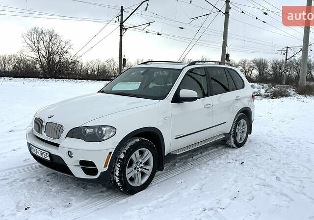 Белый БМВ Х5, объемом двигателя 2.99 л и пробегом 271 тыс. км за 22000 $, фото 1 на Automoto.ua