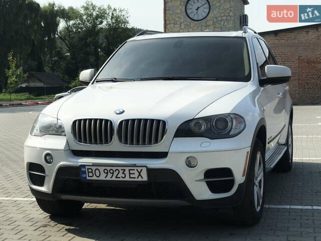 Білий БМВ Х5, об'ємом двигуна 3 л та пробігом 325 тис. км за 17200 $, фото 1 на Automoto.ua