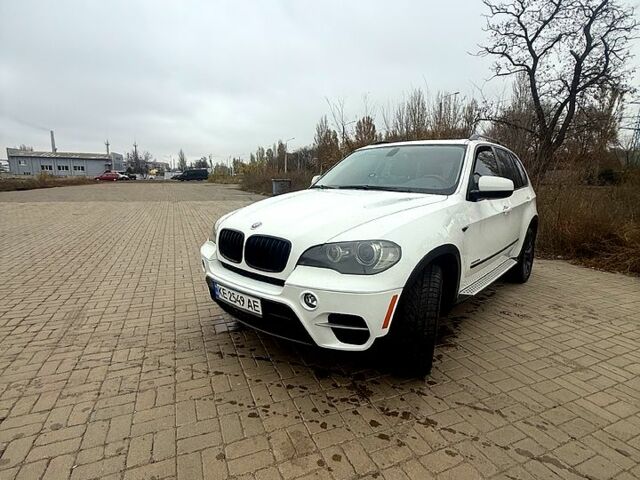 Белый БМВ Х5, объемом двигателя 3 л и пробегом 223 тыс. км за 11500 $, фото 1 на Automoto.ua