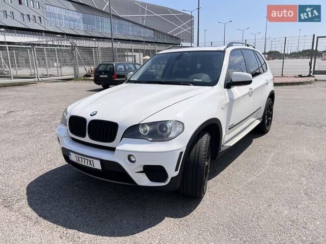 Белый БМВ Х5, объемом двигателя 2.98 л и пробегом 219 тыс. км за 11500 $, фото 1 на Automoto.ua