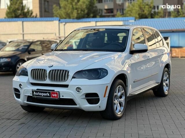 Белый БМВ Х5, объемом двигателя 3 л и пробегом 155 тыс. км за 19440 $, фото 1 на Automoto.ua