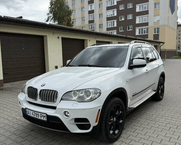 Білий БМВ Х5, об'ємом двигуна 3 л та пробігом 245 тис. км за 16400 $, фото 1 на Automoto.ua