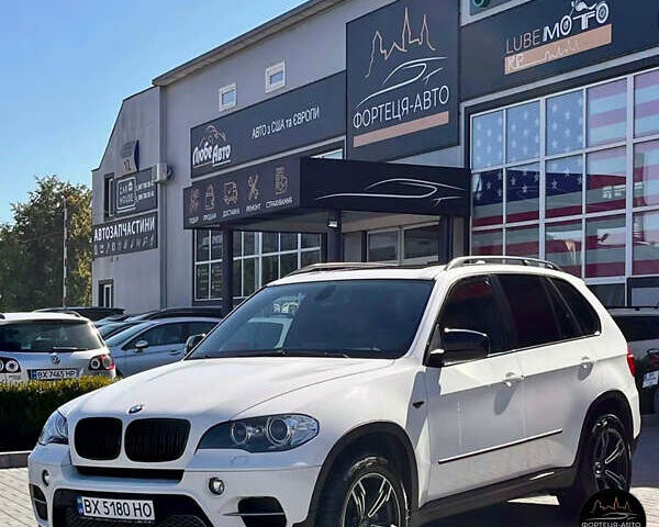 Білий БМВ Х5, об'ємом двигуна 3 л та пробігом 282 тис. км за 19500 $, фото 1 на Automoto.ua