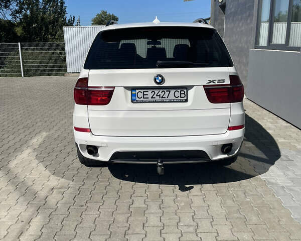 Белый БМВ Х5, объемом двигателя 2.99 л и пробегом 286 тыс. км за 17000 $, фото 1 на Automoto.ua
