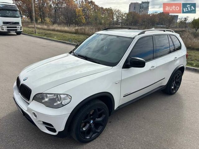 Белый БМВ Х5, объемом двигателя 3 л и пробегом 230 тыс. км за 17200 $, фото 1 на Automoto.ua