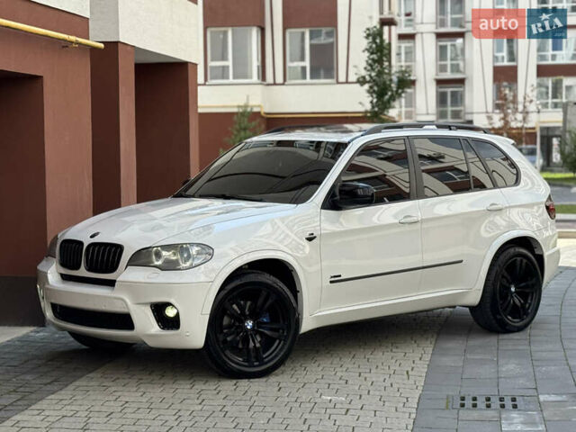 Белый БМВ Х5, объемом двигателя 3 л и пробегом 250 тыс. км за 13350 $, фото 1 на Automoto.ua