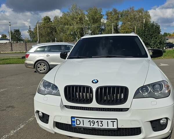 Білий БМВ Х5, об'ємом двигуна 2.98 л та пробігом 290 тис. км за 13000 $, фото 1 на Automoto.ua
