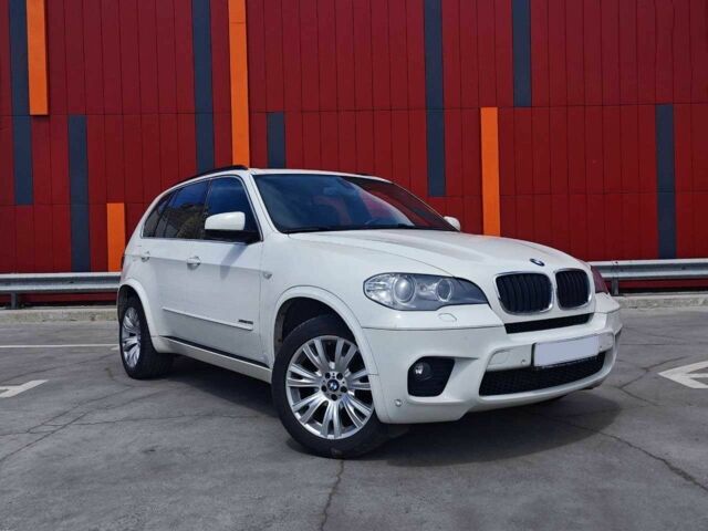 Белый БМВ Х5, объемом двигателя 3 л и пробегом 148 тыс. км за 17000 $, фото 1 на Automoto.ua