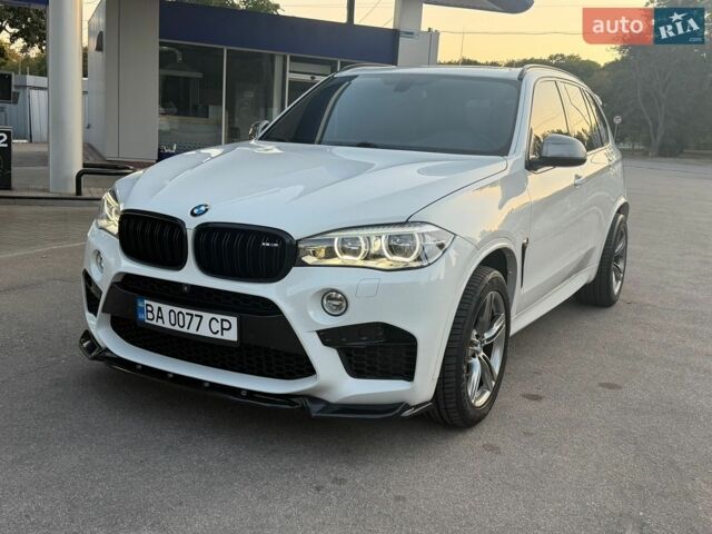Белый БМВ Х5, объемом двигателя 2.99 л и пробегом 227 тыс. км за 28700 $, фото 1 на Automoto.ua