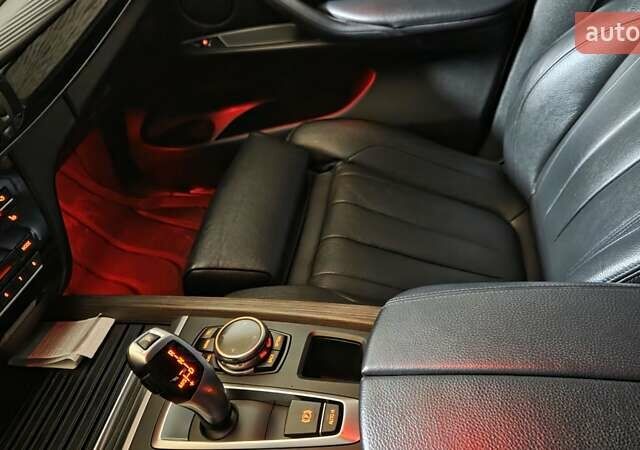 Белый БМВ Х5, объемом двигателя 2.98 л и пробегом 168 тыс. км за 26000 $, фото 1 на Automoto.ua