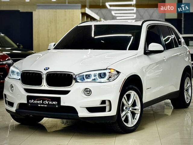 Белый БМВ Х5, объемом двигателя 2.99 л и пробегом 297 тыс. км за 27199 $, фото 1 на Automoto.ua