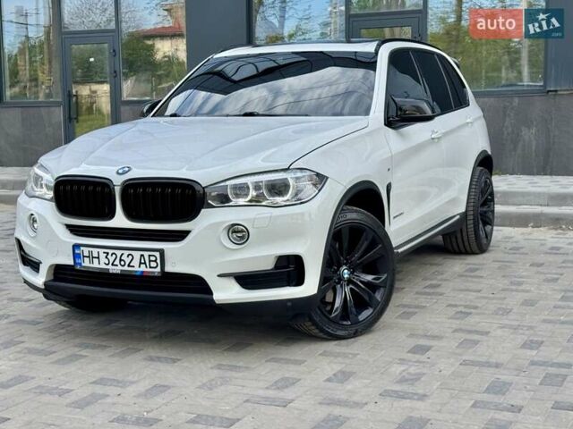 Білий БМВ Х5, об'ємом двигуна 2.99 л та пробігом 162 тис. км за 34300 $, фото 1 на Automoto.ua
