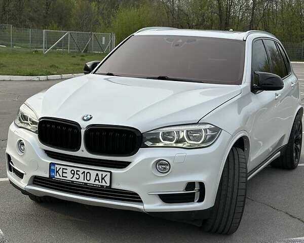 Білий БМВ Х5, об'ємом двигуна 3 л та пробігом 193 тис. км за 24700 $, фото 1 на Automoto.ua