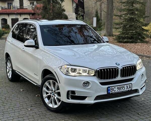 Белый БМВ Х5, объемом двигателя 2.99 л и пробегом 309 тыс. км за 23700 $, фото 1 на Automoto.ua