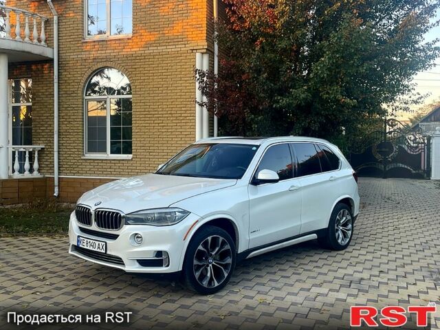 Белый БМВ Х5, объемом двигателя 3 л и пробегом 350 тыс. км за 25000 $, фото 1 на Automoto.ua