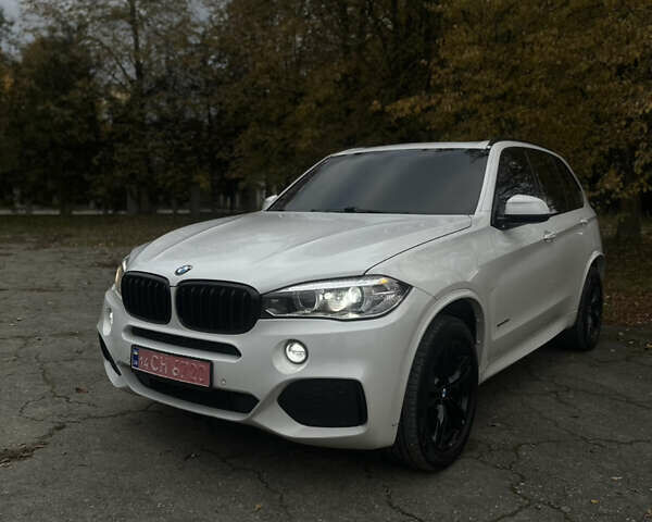 Белый БМВ Х5, объемом двигателя 2.99 л и пробегом 197 тыс. км за 28999 $, фото 1 на Automoto.ua