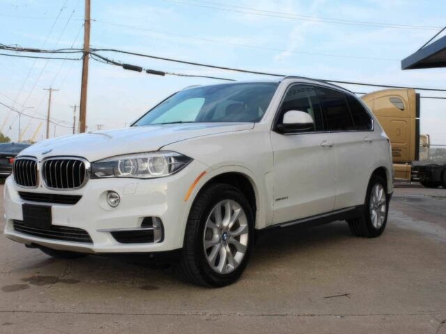 Белый БМВ Х5, объемом двигателя 3 л и пробегом 89 тыс. км за 8700 $, фото 1 на Automoto.ua