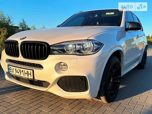 Белый БМВ Х5, объемом двигателя 2.99 л и пробегом 180 тыс. км за 30000 $, фото 1 на Automoto.ua