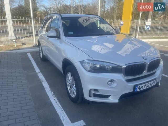 Белый БМВ Х5, объемом двигателя 2 л и пробегом 252 тыс. км за 22000 $, фото 1 на Automoto.ua