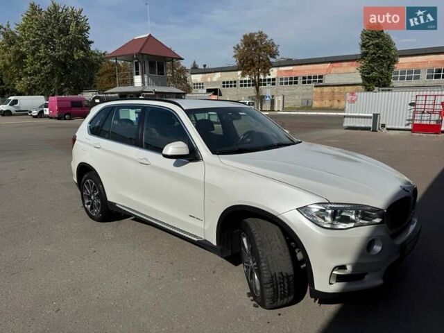 Белый БМВ Х5, объемом двигателя 2.99 л и пробегом 84 тыс. км за 40000 $, фото 1 на Automoto.ua