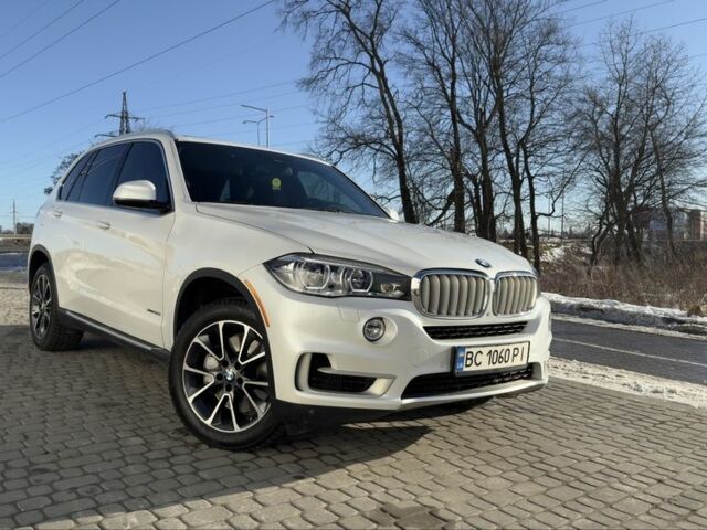 Белый БМВ Х5, объемом двигателя 4.4 л и пробегом 119 тыс. км за 27990 $, фото 1 на Automoto.ua
