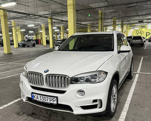 Белый БМВ Х5, объемом двигателя 2.98 л и пробегом 280 тыс. км за 18700 $, фото 1 на Automoto.ua