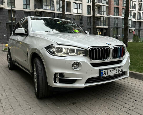 Білий БМВ Х5, об'ємом двигуна 2.99 л та пробігом 125 тис. км за 41500 $, фото 1 на Automoto.ua