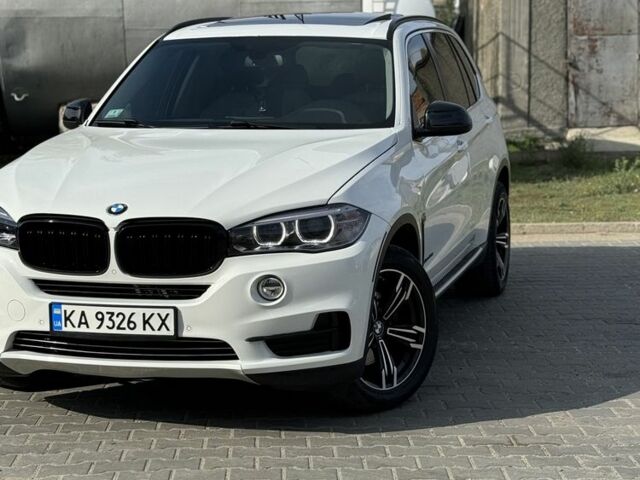 Белый БМВ Х5, объемом двигателя 3 л и пробегом 176 тыс. км за 24000 $, фото 1 на Automoto.ua