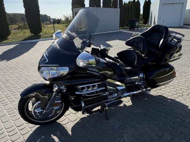 Белый БМВ Х5, объемом двигателя 3 л и пробегом 230 тыс. км за 19999 $, фото 1 на Automoto.ua