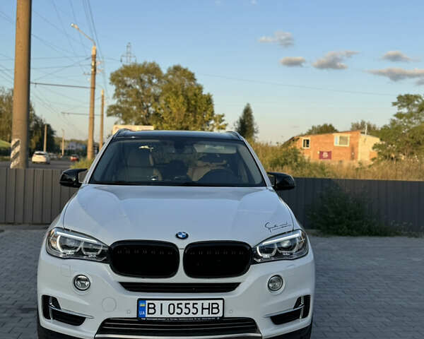 Білий БМВ Х5, об'ємом двигуна 2 л та пробігом 154 тис. км за 30500 $, фото 1 на Automoto.ua