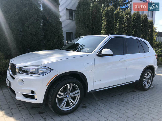 Білий БМВ Х5, об'ємом двигуна 2 л та пробігом 139 тис. км за 29500 $, фото 1 на Automoto.ua