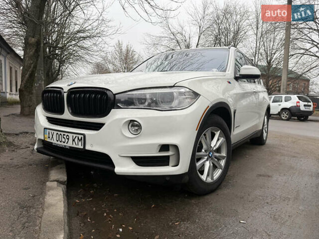 Белый БМВ Х5, объемом двигателя 3 л и пробегом 172 тыс. км за 29990 $, фото 1 на Automoto.ua
