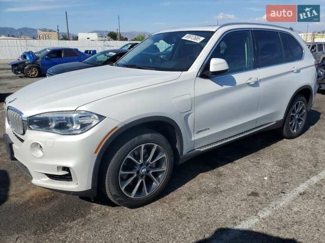 Білий БМВ Х5, об'ємом двигуна 2 л та пробігом 137 тис. км за 7500 $, фото 1 на Automoto.ua