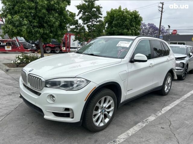 Білий БМВ Х5, об'ємом двигуна 2 л та пробігом 165 тис. км за 25500 $, фото 1 на Automoto.ua